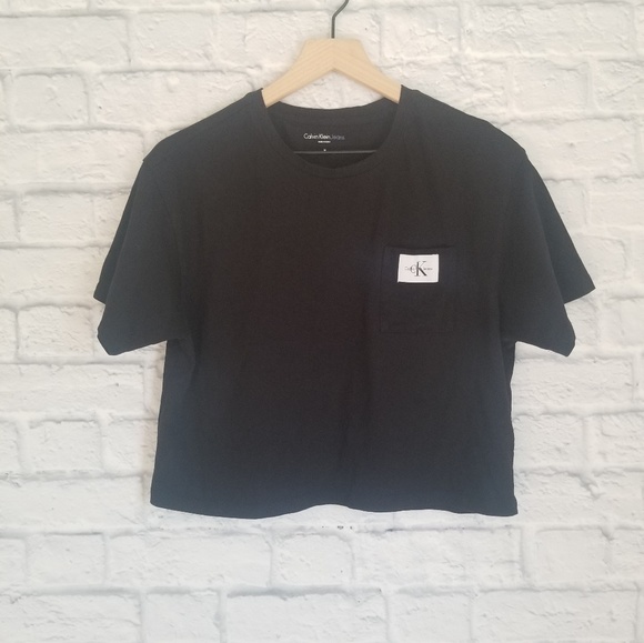 Calvin Klein Tops - Calvin Klein| Black Crop Top w/logo